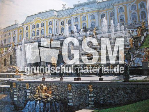 156 Peterhof, Kaskade.JPG